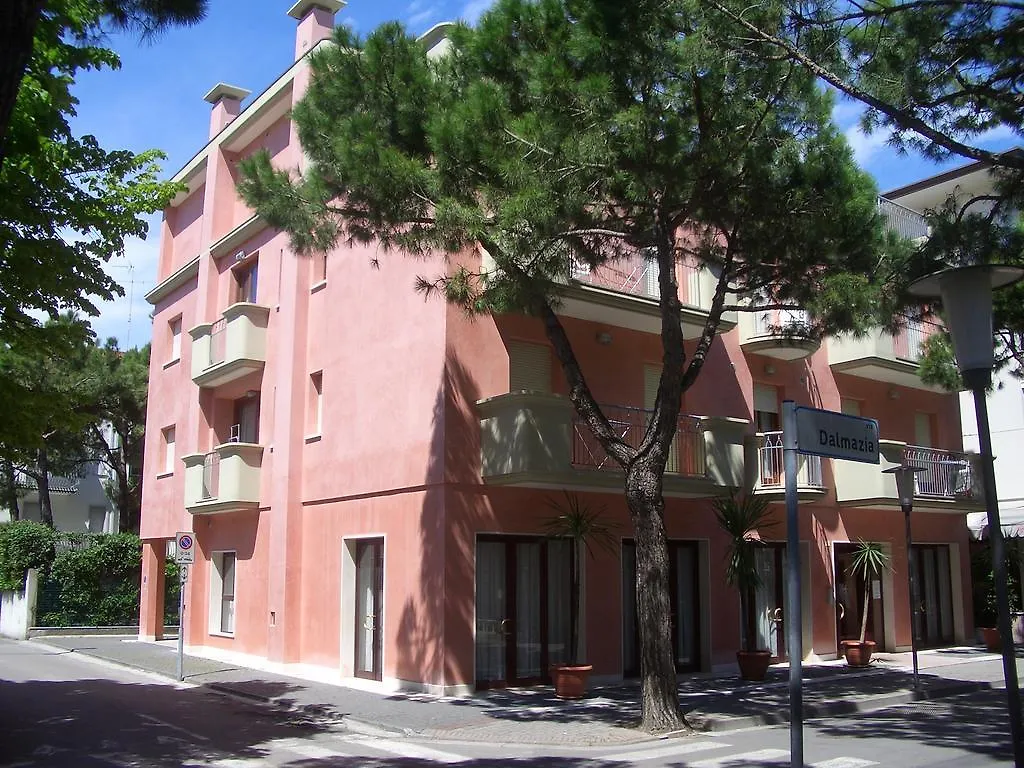 Family Apartments Residence Trieste Lido di Jesolo
