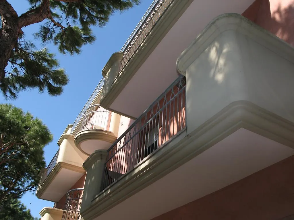 Family Apartments Residence Trieste Lido di Jesolo