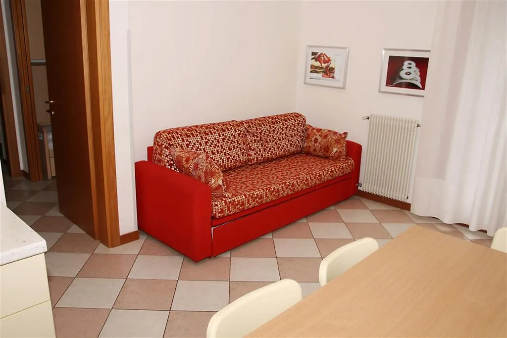 Family Apartments Residence Trieste Lido di Jesolo 0*,